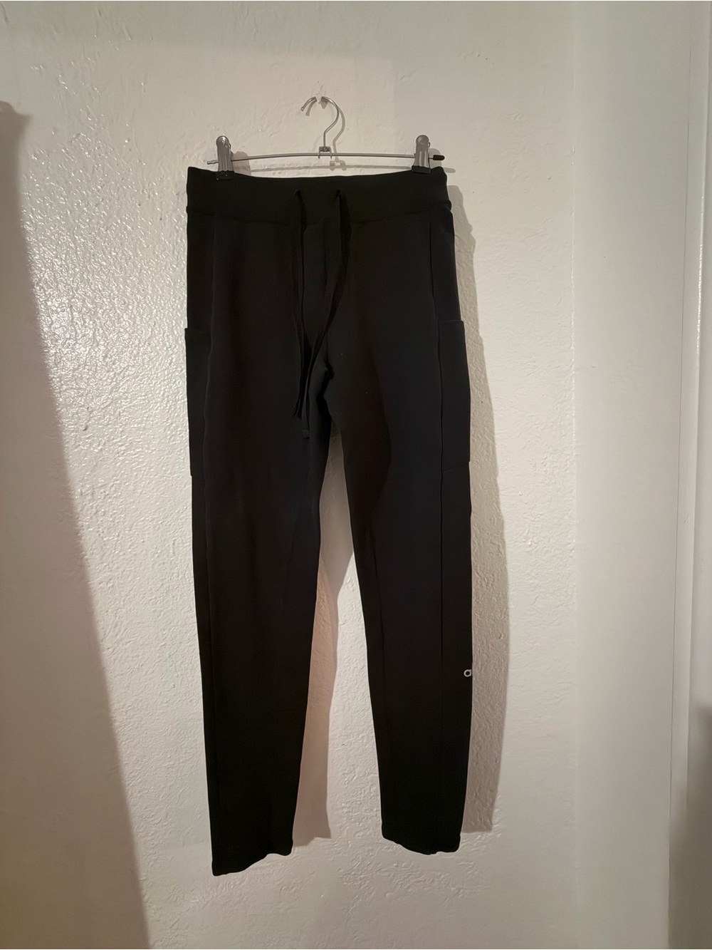 Alo Black Drawstring Jogger Pants